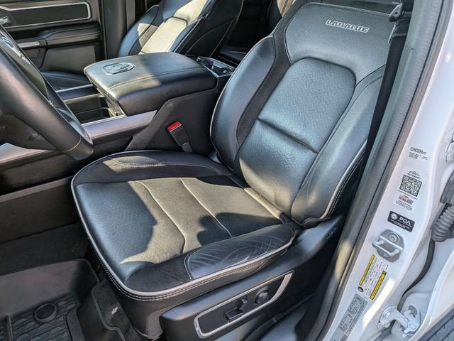 2023 RAM 1500 Laramie Crew Cab 4x4 5'7" Box