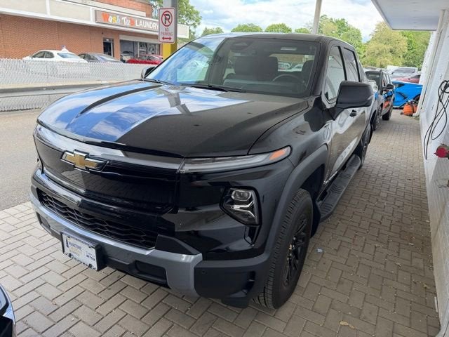 2025 Chevrolet Silverado EV LT Extended Range's photo