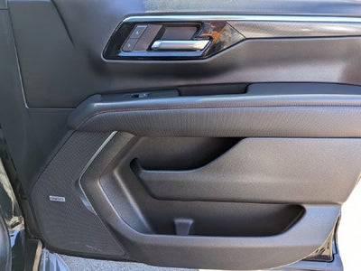 2025 Chevrolet Tahoe RST
