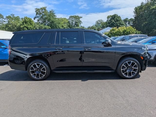 2022 Chevrolet Suburban RST