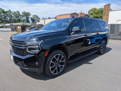 2022 Chevrolet Suburban RST