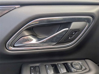 2023 Chevrolet Suburban RST