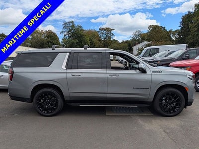 2023 Chevrolet Suburban High Country