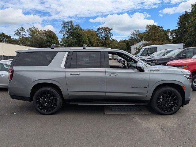 2023 Chevrolet Suburban High Country