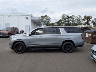 2023 Chevrolet Suburban High Country