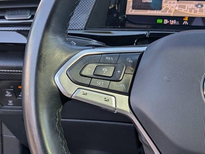 2024 Volkswagen Atlas Cross Sport 2.0T SEL R-Line
