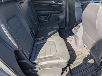 2024 Volkswagen Atlas Cross Sport 2.0T SEL R-Line