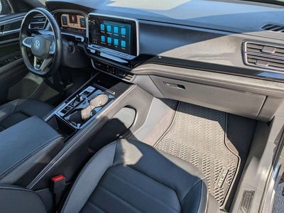 2024 Volkswagen Atlas Cross Sport 2.0T SEL R-Line
