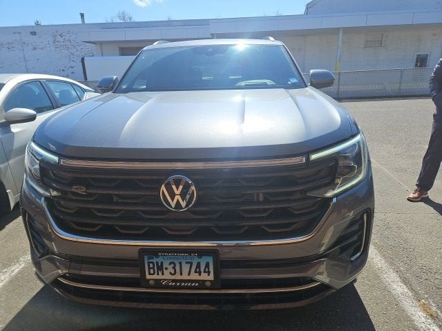 2024 Volkswagen Atlas Cross Sport 2.0T SEL R-Line