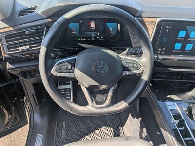 2024 Volkswagen Atlas 2.0T SEL Premium R-Line