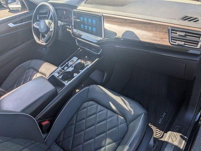 2024 Volkswagen Atlas 2.0T SEL Premium R-Line