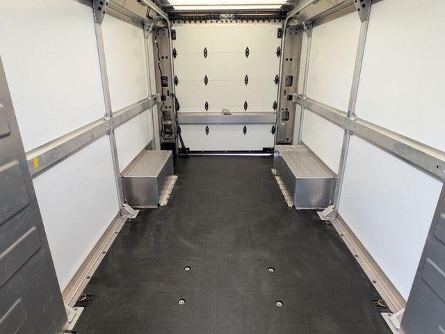 2024 BrightDrop Zevo 600 Base