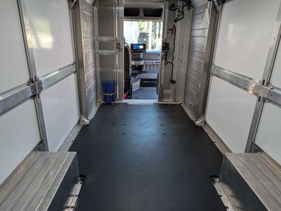 2024 BrightDrop Zevo 600 Base