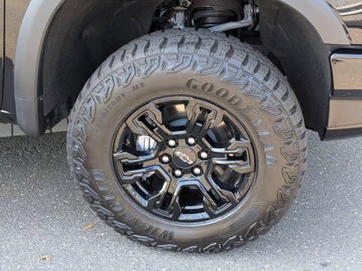 2025 Chevrolet Silverado 1500 ZR2