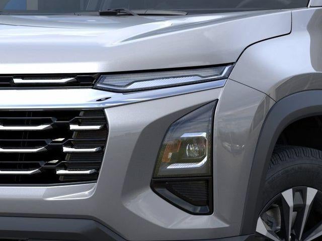 2027 Chevrolet Equinox LT - Photo 10