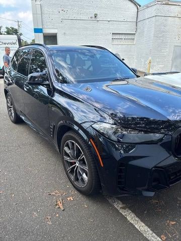2025 BMW X5 M60i