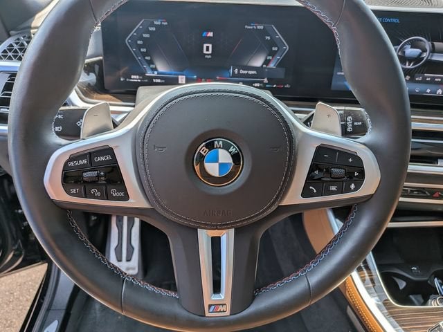 2025 BMW X5 M60i