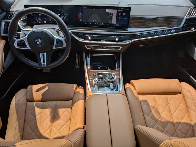 2025 BMW X5 M60i