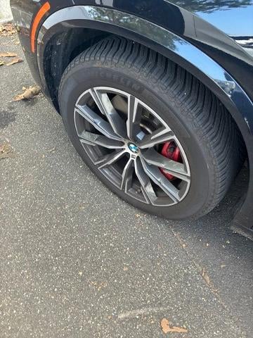 2025 BMW X5 M60i