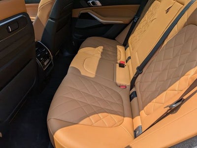 2025 BMW X5 M60i