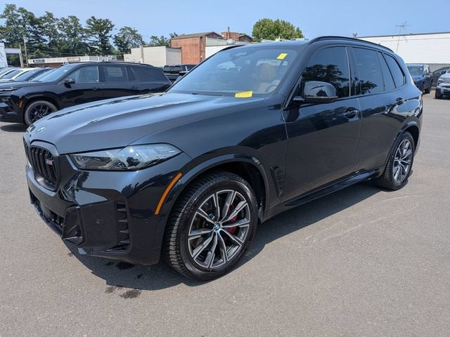 2025 BMW X5 M60i