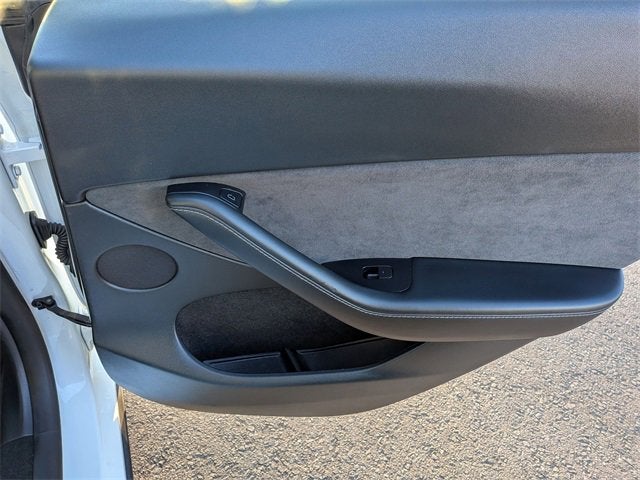 2023 Tesla Model Y Performance Dual Motor All-Wheel Drive