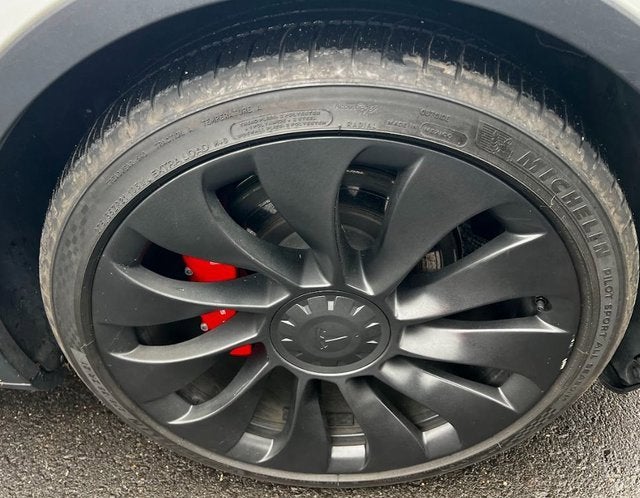 2023 Tesla Model Y Performance Dual Motor All-Wheel Drive