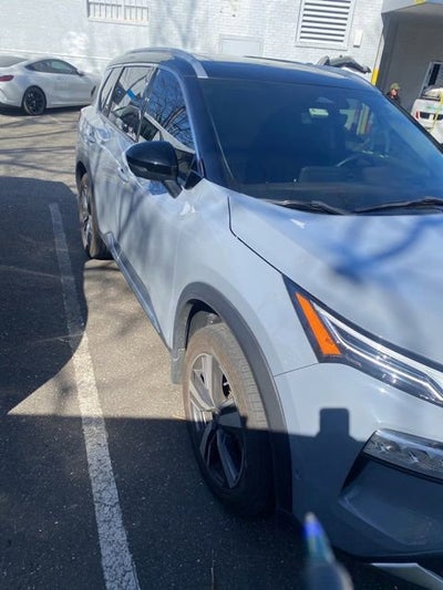 2022 Nissan Rogue Platinum Intelligent AWD