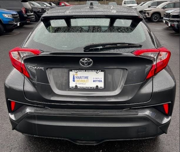 2022 Toyota C-HR XLE